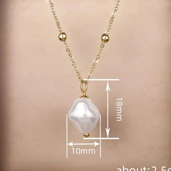 Elegant Women’s Irregular Pearl Pendant Necklace Trendy Chic Jewelry