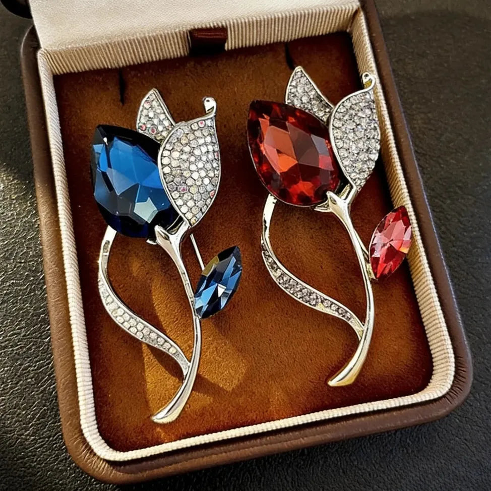Classic Floral Brooch Wedding Gift Accessory for Men & Women