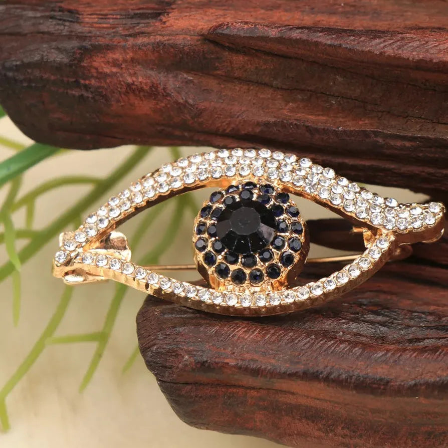 Luxury Big Eyes Brooch Pin for Men and Women – Elegant Fashion Accessory