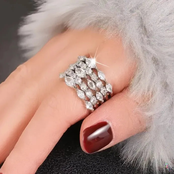 Luxury Women’s Cubic Zirconia Cocktail Ring Wedding Engagement Gift Jewelry