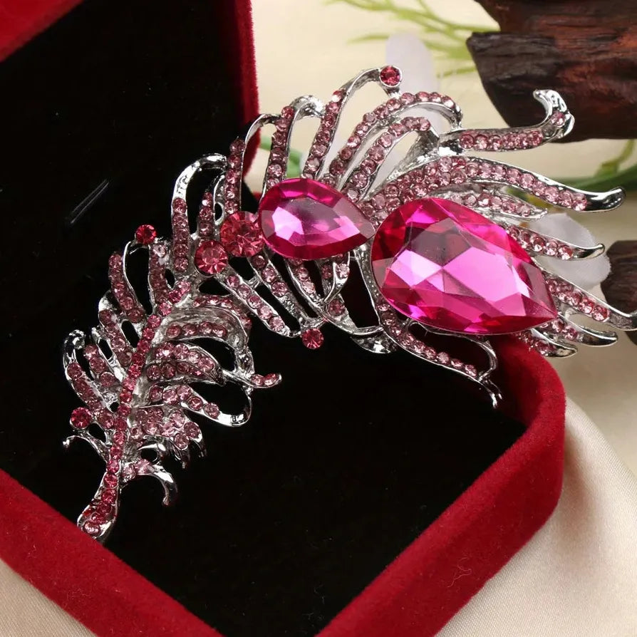 Vintage Feather Flower Brooch Elegant Gift for Men & Women