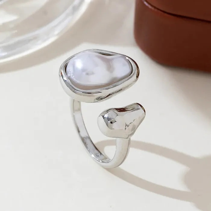 Adjustable Luxury Baroque Pearl Open Ring for Women Elegant Jewelry Gift