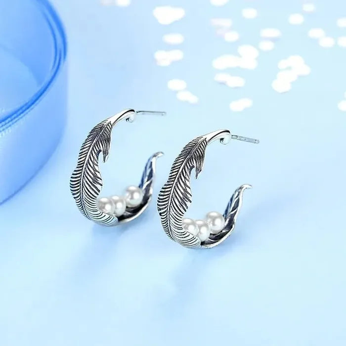 Vintage C-Shaped Feather & Imitation Pearl Earrings Classic Style Jewelry Gift for Women