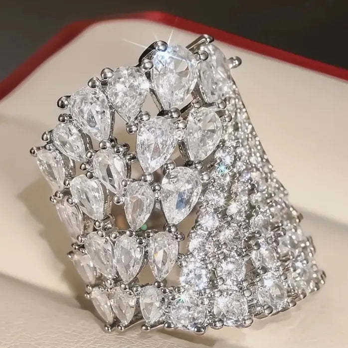 Women’s Geometric Silver Cubic Zirconia Sparkling Wedding Band Ring