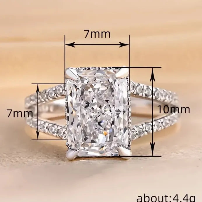 Elegant Luxury Rectangular Cubic Zirconia Crystal Wedding Engagement Ring for Women