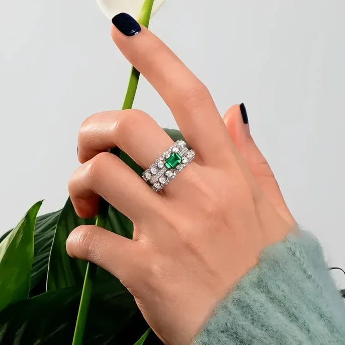 Noble Green Brass Geometric Ring with Cubic Zirconia for Women Anniversary Jewelry