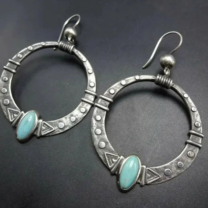 Retro Oval Green Resin Inlaid Drop Earrings Silver Metal Carved Stripes Women