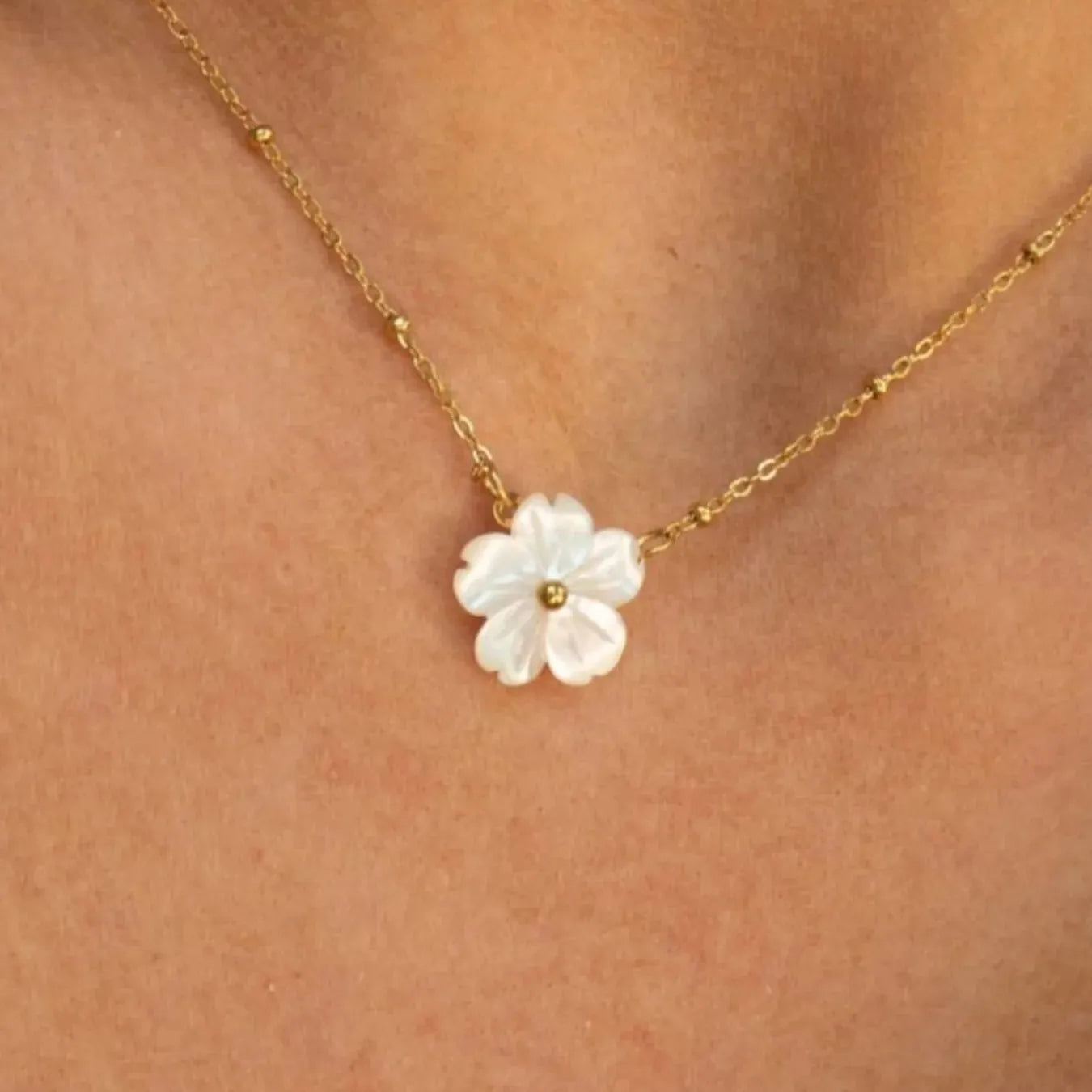Vintage Gold Stainless Steel Pearl Circle Pendant Y-Shaped Long Chain Necklace Women