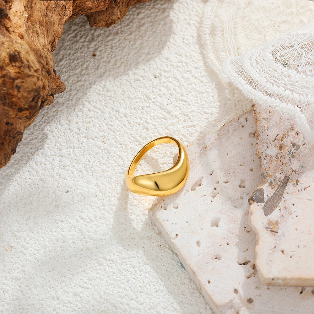 18K Gold Plated Two Tone Wavy Dome Chunky Ring for Women Waterproof Couple Jewelry