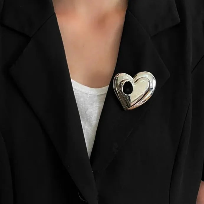 Stainless Steel Heart Brooch Pin for Men and Women Glossy Metal Jewelry