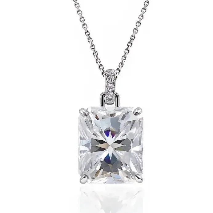 Geometric Cubic Zirconia Pendant Necklace for Women – Elegant Style