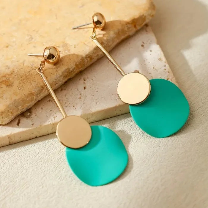 Retro Irregular Geometric Gold Metal Drop Earrings with Red Pendant for Ladies