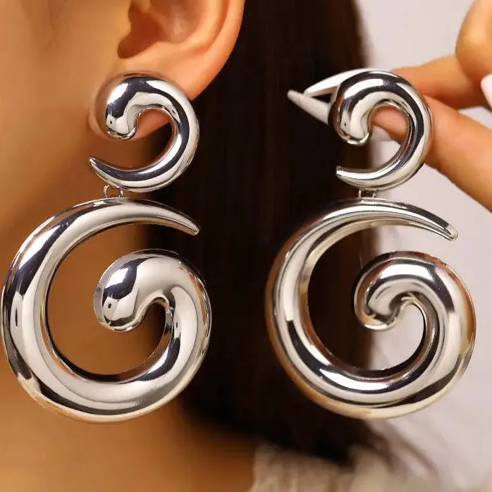 Exaggerated Metal Spiral Drop Earrings Women Retro Geometric Hollow Large Dangle Jewelry