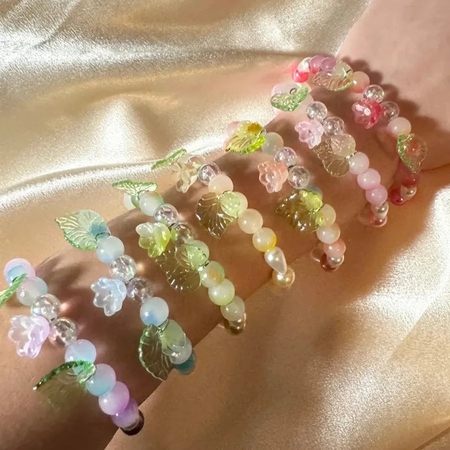 Handmade Fashion Colored Glass Flower Bracelet for Women Elastic Beaded Pearl Jewelry