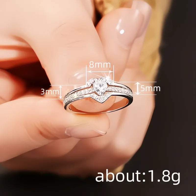 Romantic Heart Shaped Women’s Wedding Anniversary Ring with Shiny CZ Brass Jewelry Gold/Silver Color