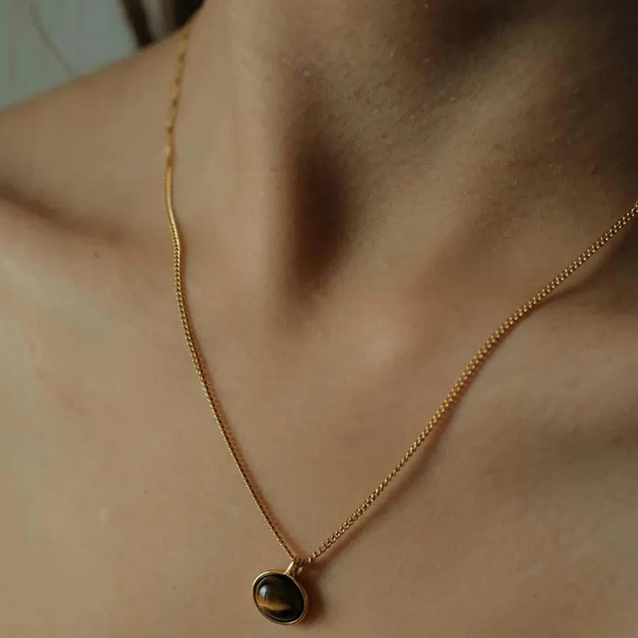 Oval Natural Tiger Eye Pendant Waterdrop Abalone Shell Necklace Stainless Steel Zircon Choker