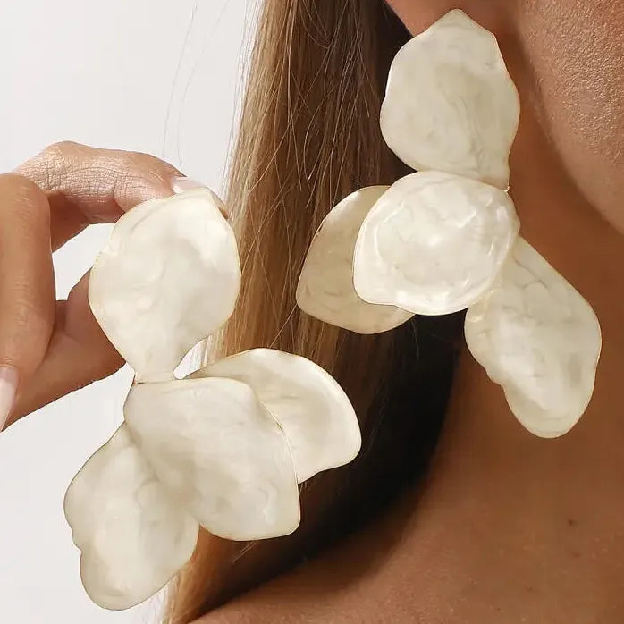 Vintage Plant Drop Earrings for Women Large Holiday Jewelry Natural Style