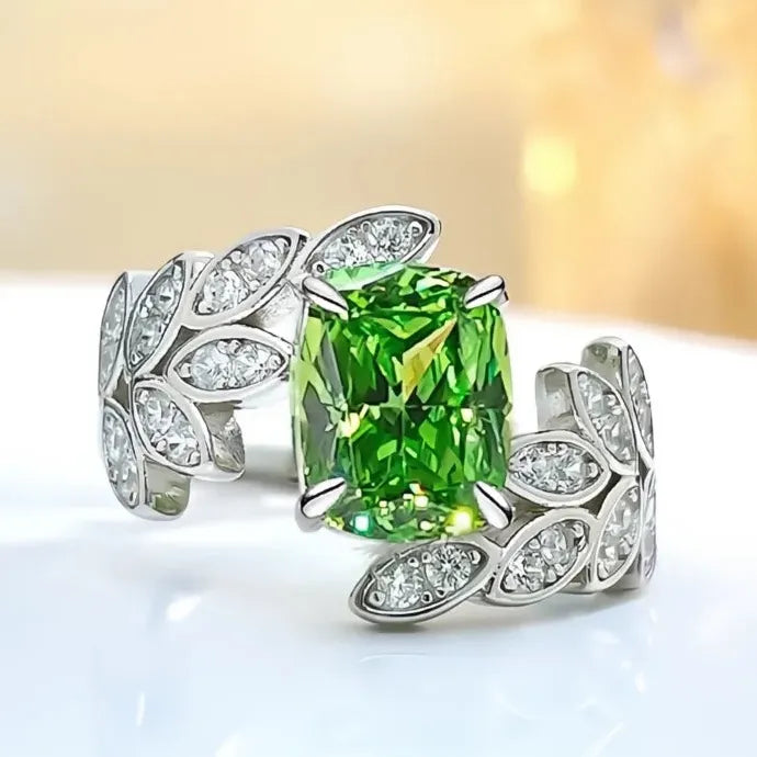 Light Green Cubic Zirconia Leaf Design Women’s Brass Wedding Band Ring