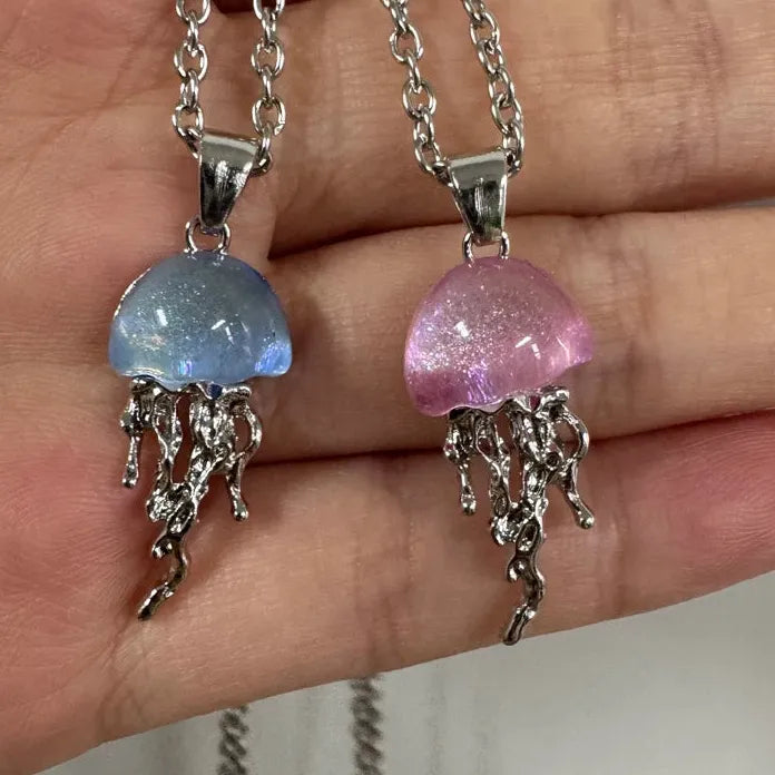 Silver Starfish Jellyfish Pendant Necklace for Women Zinc Alloy Gift