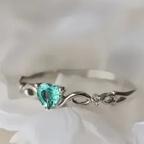 Heart Brass Ring with Cubic Zirconia Geometric Design Fashion Gift for Women