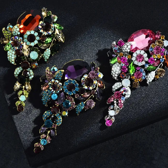 Vintage Floral Brooch Pin Jewelry Classic Style for Men Women