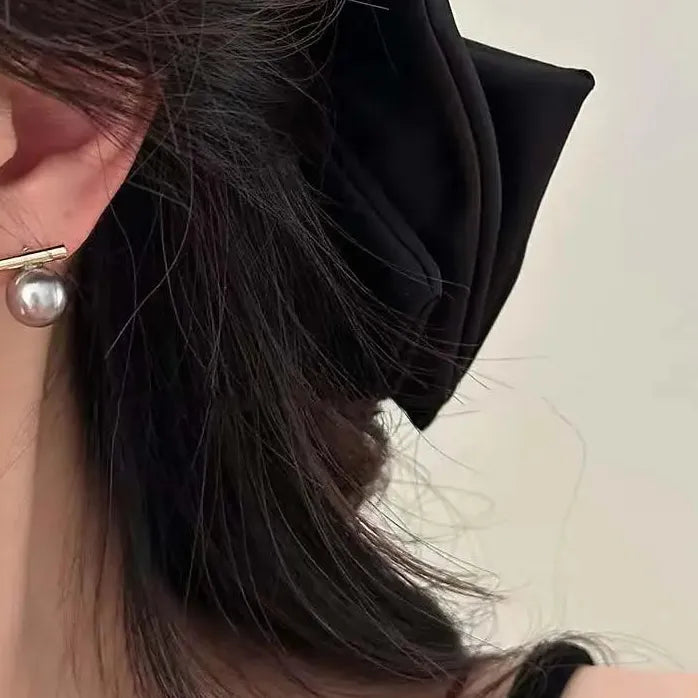 Korean Simple Round Metal Pearl Stud Earrings for Women Gift Jewelry