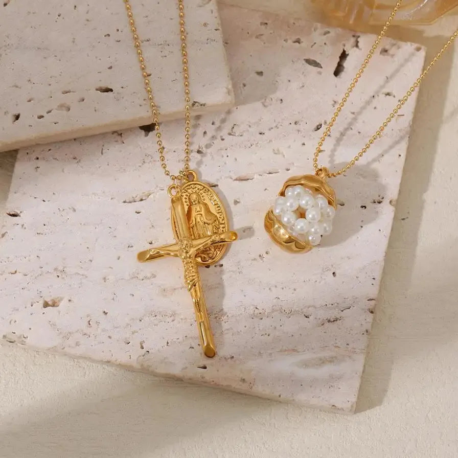 18k Gold Plated Crucifix Cross Pendant Necklace Featuring Pearl for Women