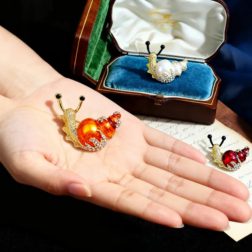 Classic Snail Brooch Luxury Jewelry Gift for Men & Women
