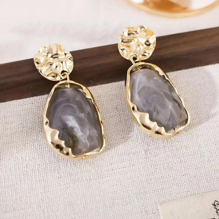Retro Geometric Triangle Drop Earrings for Women Vintage Style Jewelry
