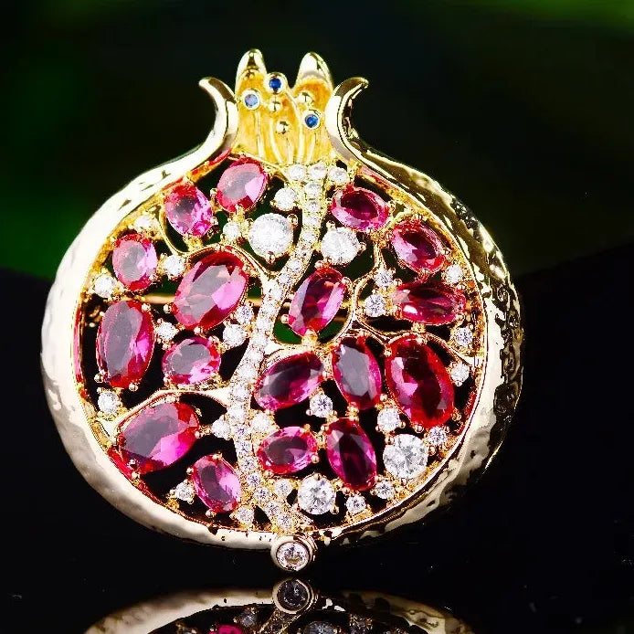 Light Luxury Geometric Pomegranate Brooch for Women Stylish Accessory