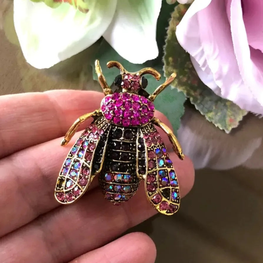 Vintage Bee Brooch Pin for Women Men Wedding Gift Elegant Accessory