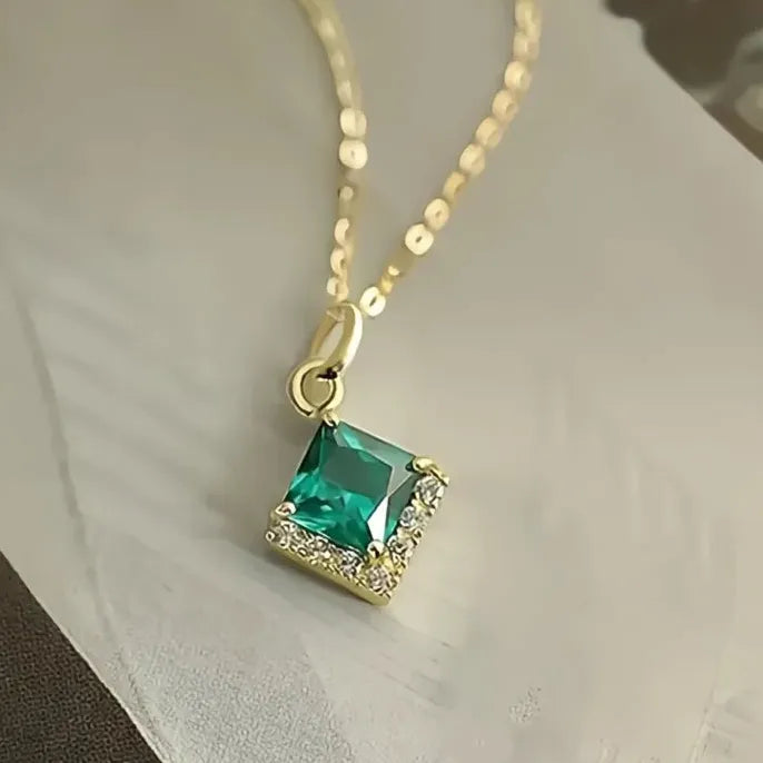 Princess Square Green Cubic Zirconia Pendant Necklace Copper Alloy Wedding Jewelry