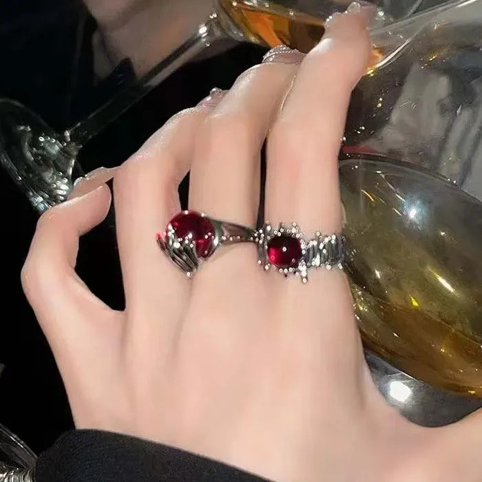 Punk Gothic Red Crystal Heart Mood Tracker Ring for Women Fashion Jewelry