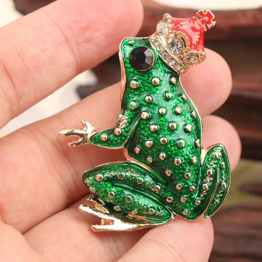 Luxury Classic Frog Prince Brooch Gift for Men and Women