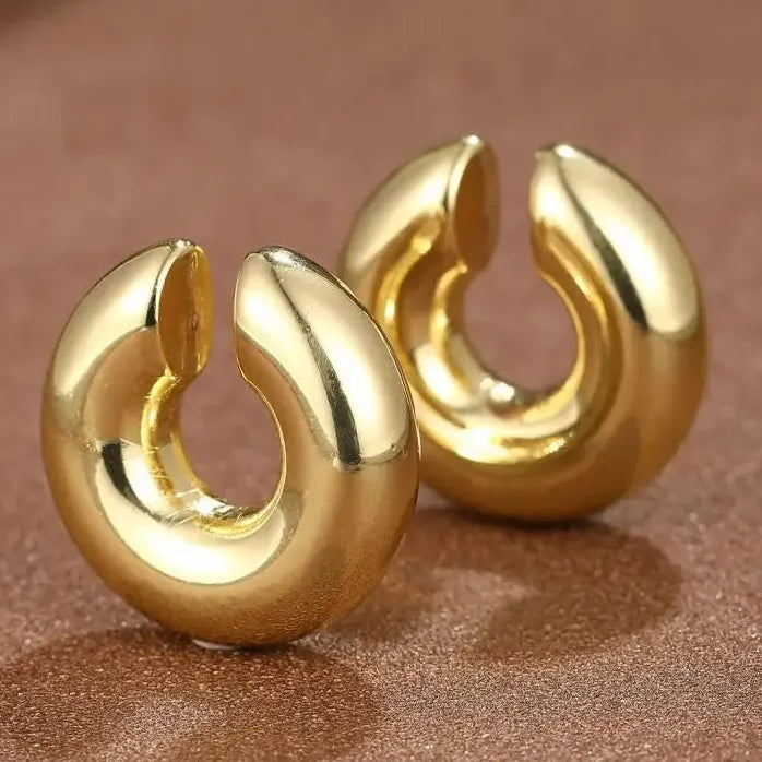 Gothic Vintage Thick Round Oversized Non-Pierced Ear Cuff Clip Earrings Acrylic Fashion