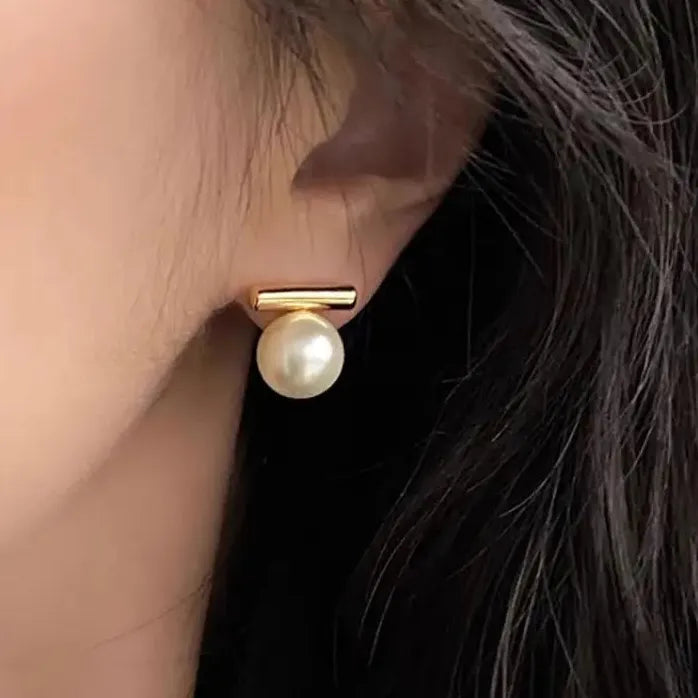 Korean Simple Round Metal Pearl Stud Earrings for Women Gift Jewelry