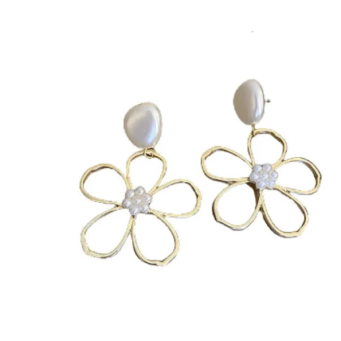 Pearl Flower Drop Earrings for Women Fashion Trend 2022 Nature-Inspired Jewelry