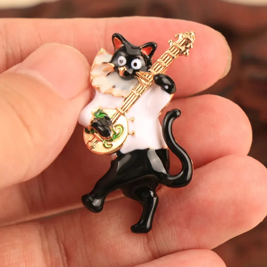 Luxury Guitar Cat Brooch Classic Jewelry Gift for Men and Women