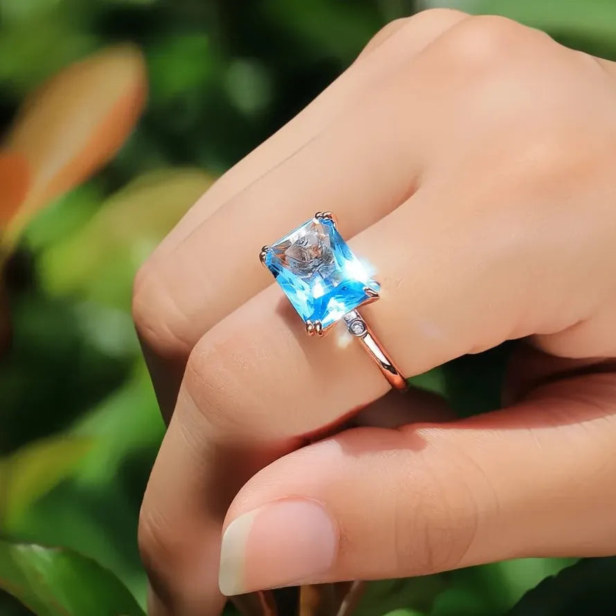 Rose Gold 4 Claw Sky Blue Rectangular Cubic Zirconia Geometric Ring