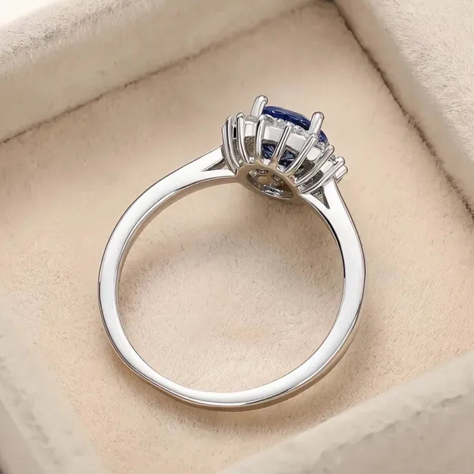 Aesthetic Sunflower Design Brass Ring with Blue Cubic Zirconia Women’s Wedding Anniversary Jewelry