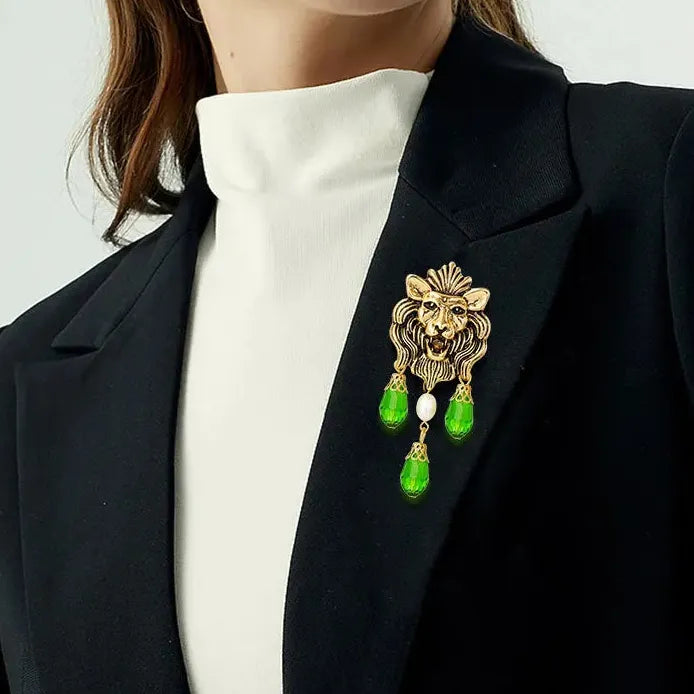 Vintage Lion Tassel Brooch Animal Head Party Gift Unisex Accessory