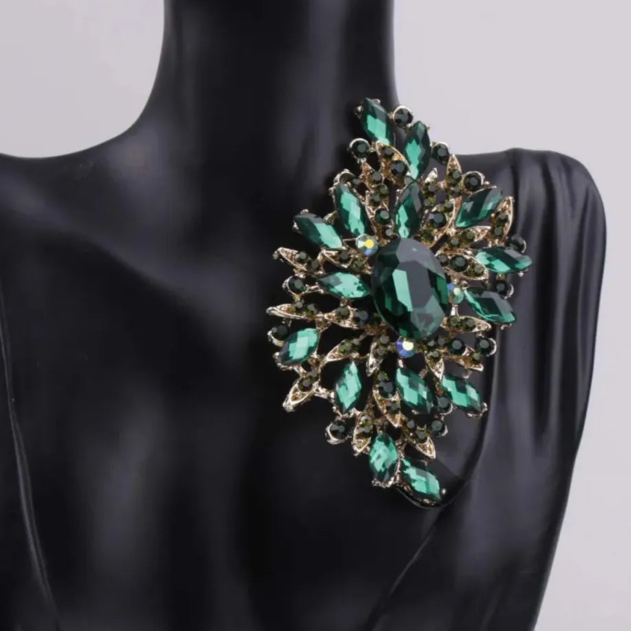Classic Floral Brooch for Men & Women Wedding Party Gift Accessory