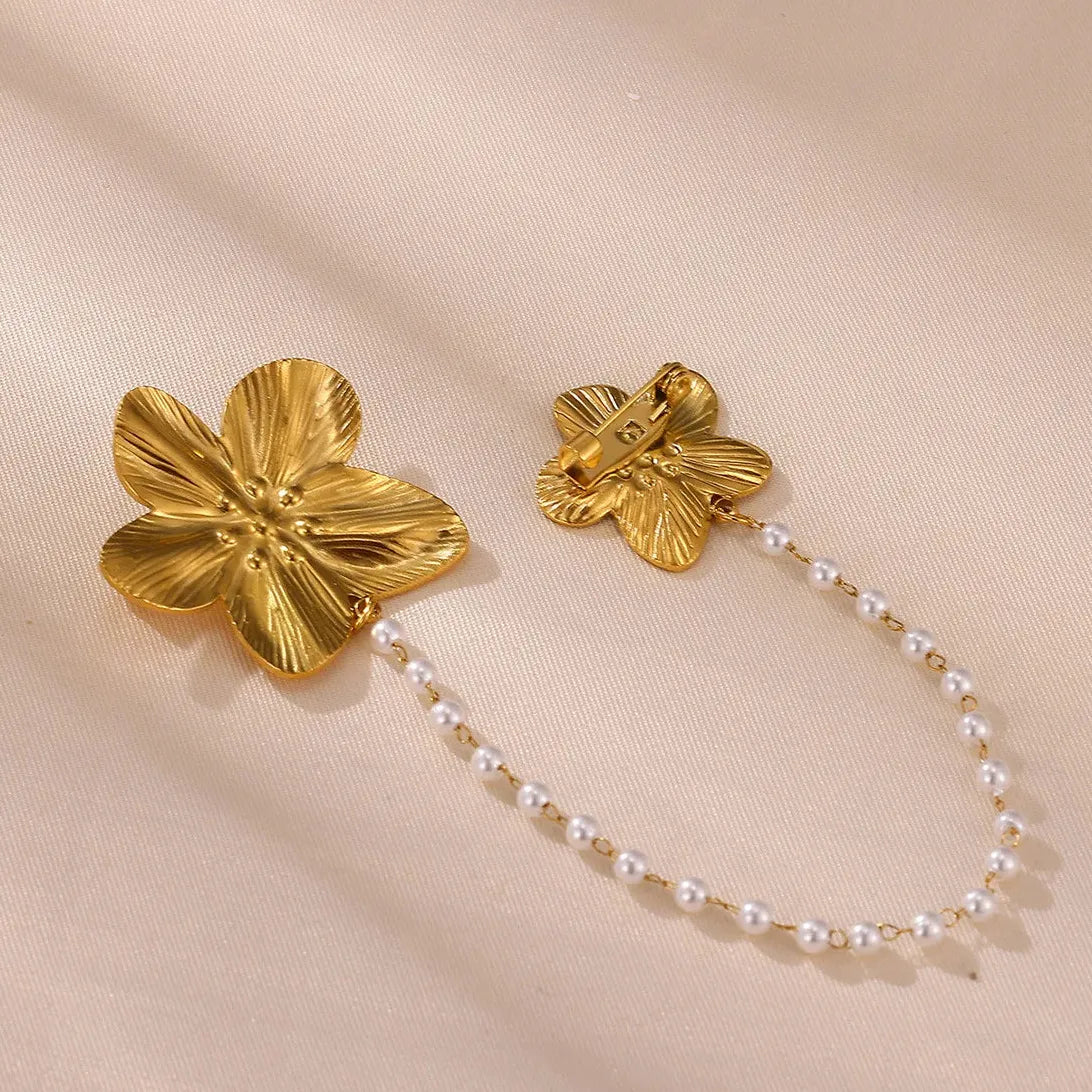 Stainless Steel Flower Brooch with Imitation Pearl Chain Pin for Women
