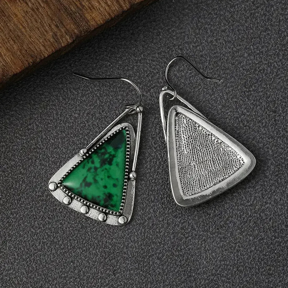 Vintage Asymmetric Green Flower Water Drop Earrings Zinc Alloy Metal Jewelry