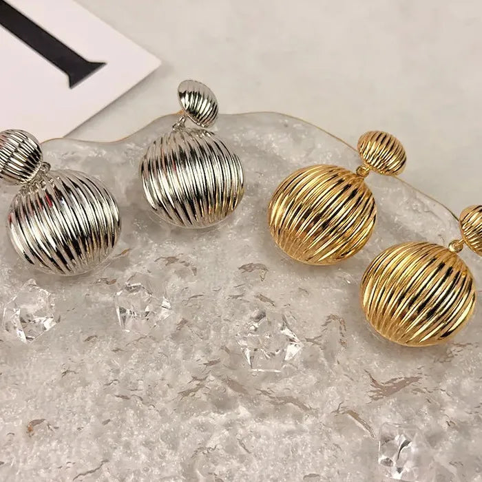 Striped Heart Drop Earrings for Women Gold Zinc Alloy Retro Ball
