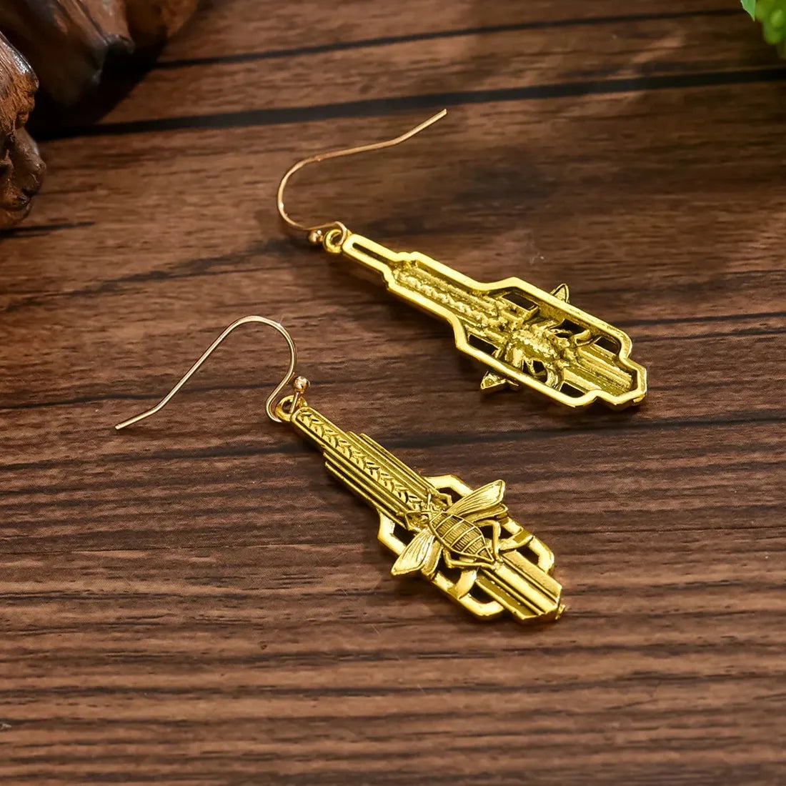 Vintage Cute Animals Zinc Alloy Metal Long Pendant Earrings for Women Gifts