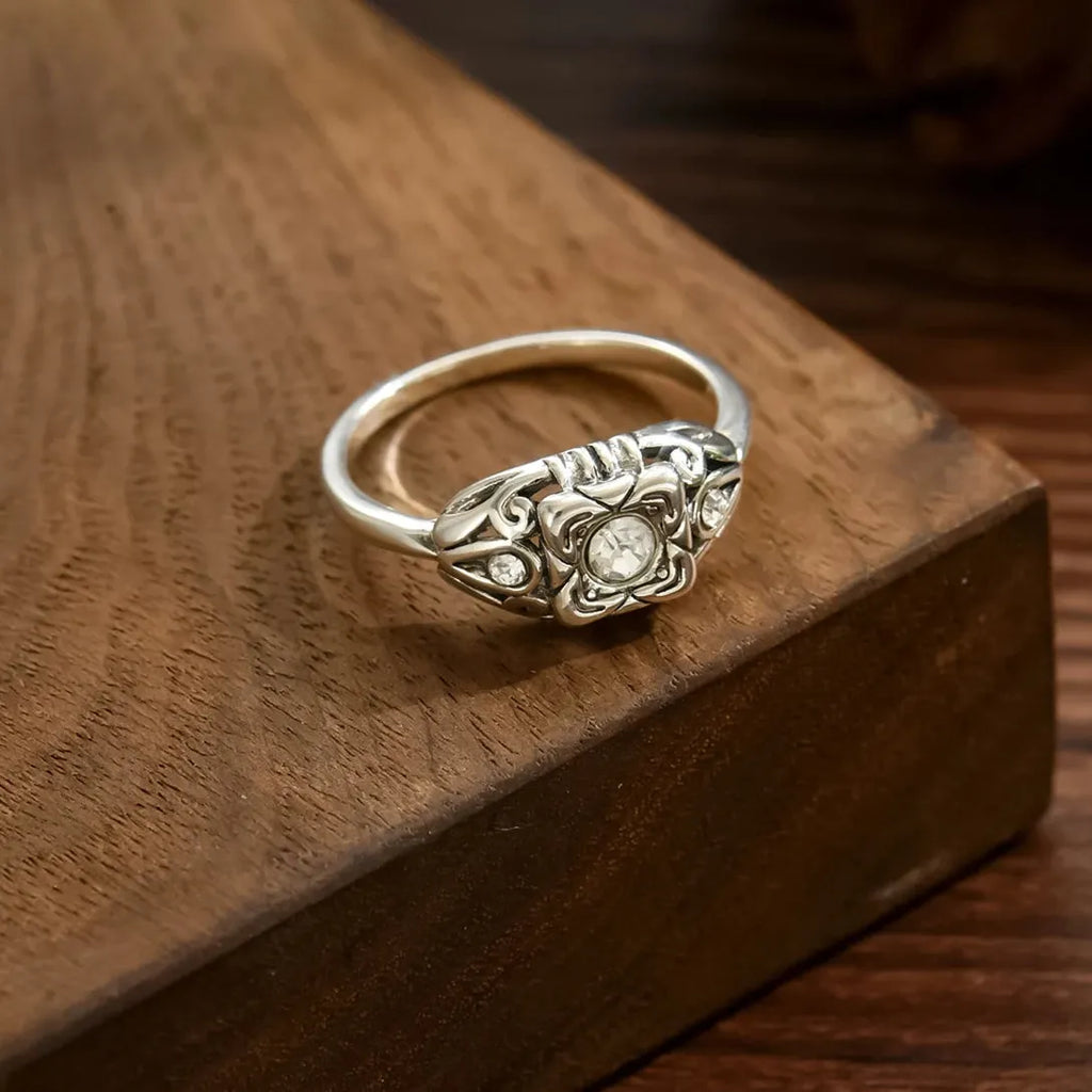 Vintage Cubic Zirconia Zinc Alloy Ring for Women Engagement Jewelry