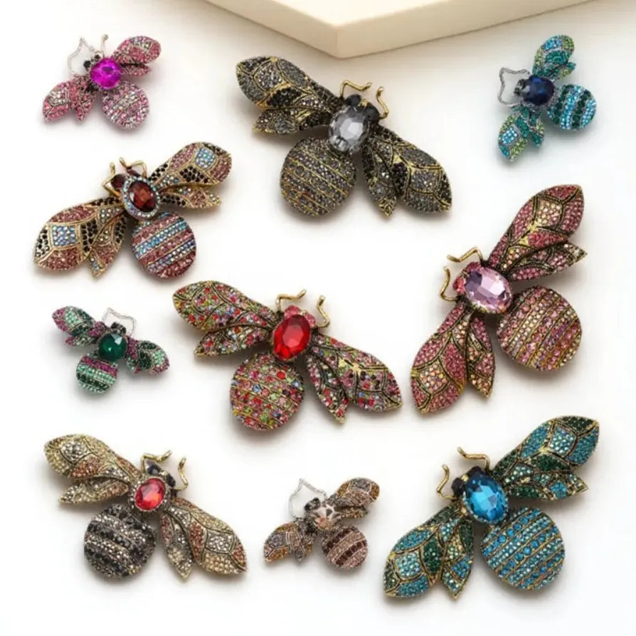 Luxury Bee Brooch Pin for Men and Women Elegant Jewelry Gift Accessory