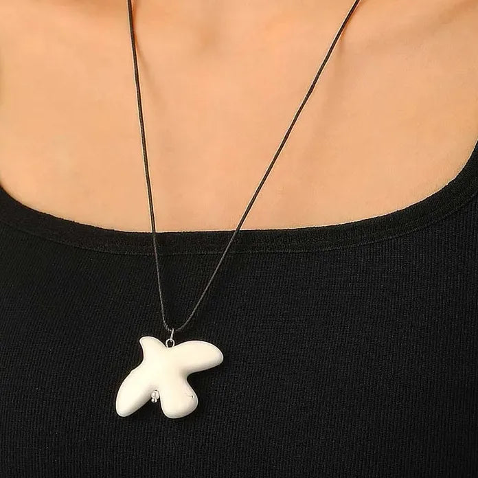 White Peace Dove Pendant Necklace Women Vintage Adjustable Rope Chain Jewelry