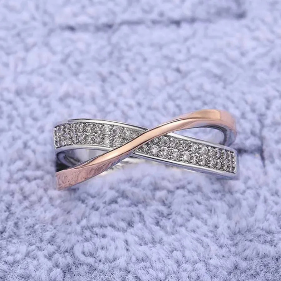 Fresh Two Tone X Shape Zinc Alloy Cross Ring for Women Wedding Jewelry Trend